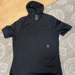 UA Rush hooded performance tee